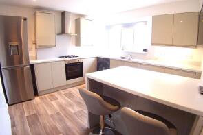 8, Crag Hill Avenue, Cookridge, Leeds LS16 7LU