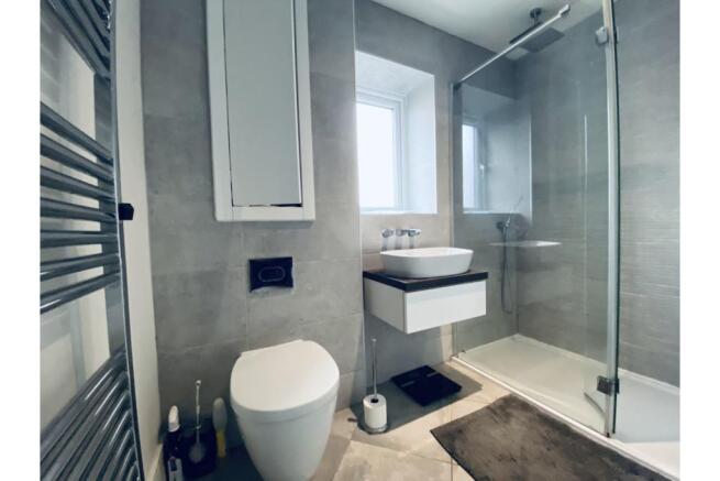 Master En-suite