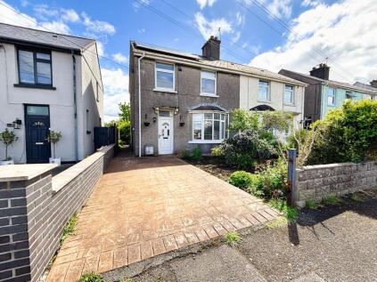 Uxilla Terrace, Bridgend, CF31