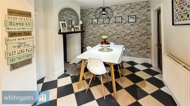 3 bed Semi-Detached for sale Image 11