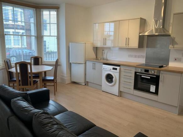 Kitchen area.jpg