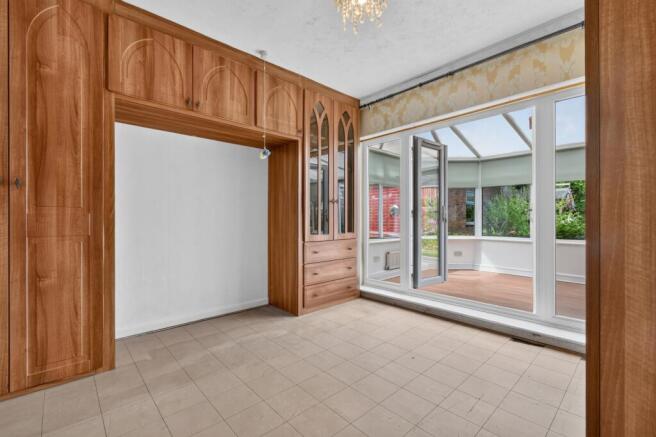 2 bed Detached for sale Image 6