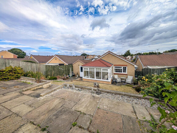 2 bed Detached Bungalow for sale Image 12