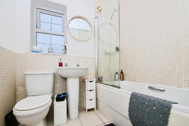 1 bed Apartment for sale Image 6