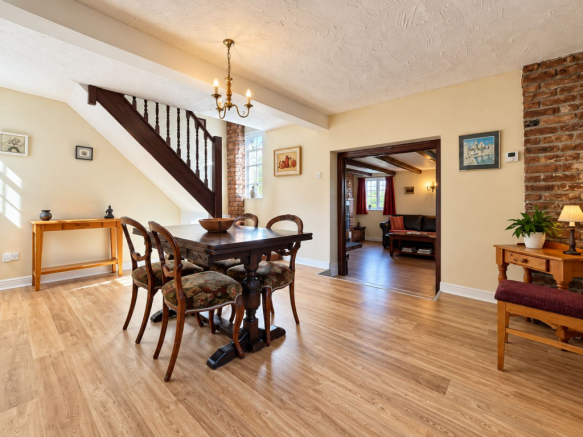 Wisbech Road, Thorney, Peterborough, PE6 photo 4