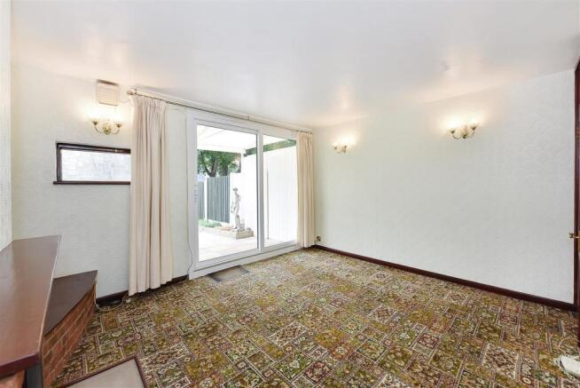 Living Room2.JPG