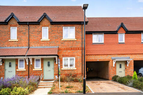 Woodward Lane, Warfield, Bracknell, RG42