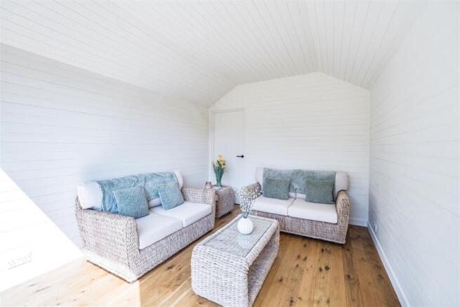 East Barn Studio Internal 1.jpg