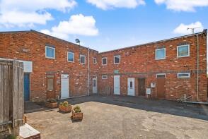 Flat 5a, 46, Middle Way, Chinnor OX39 4TP