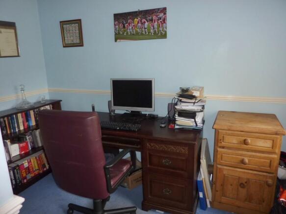 Photo 12