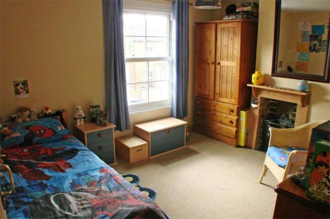 Photo 11