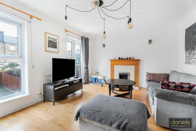 4_69075_watermarked - Copy.jpg