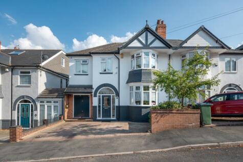 Charlemont Avenue, West Bromwich, B71