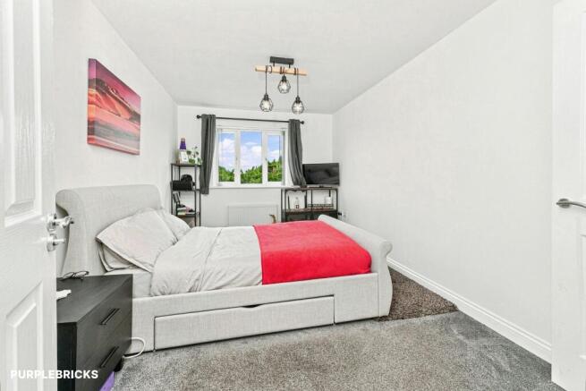2 bed Flat for sale Image 9
