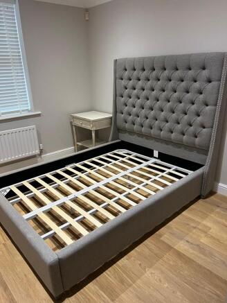2 bed Apartment to rent Image 7
