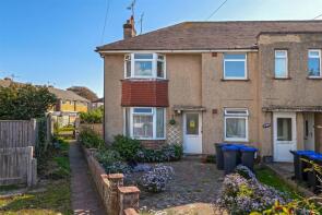1, Centrecourt Close, Gaisford, Worthing BN14 7AH