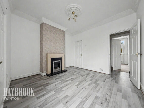 2 bed Terraced for sale Image 7