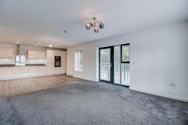 OPEN PLAN LIVING KITCHEN DINER