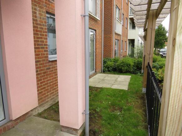 Photo 10