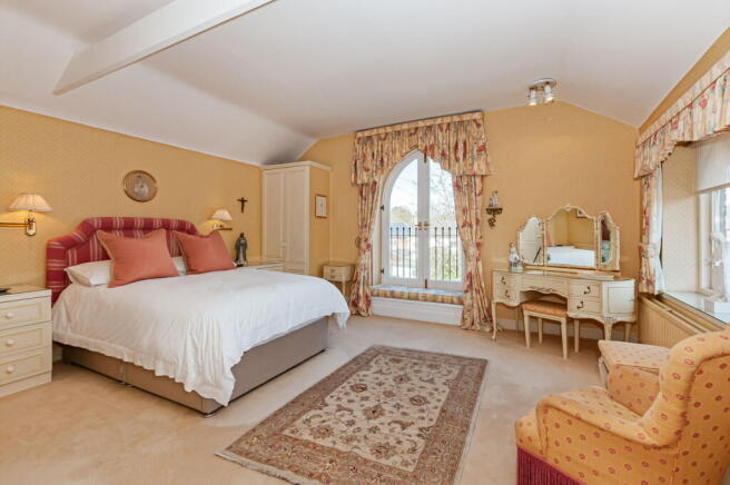 3 bed Character Property for sale Image 11