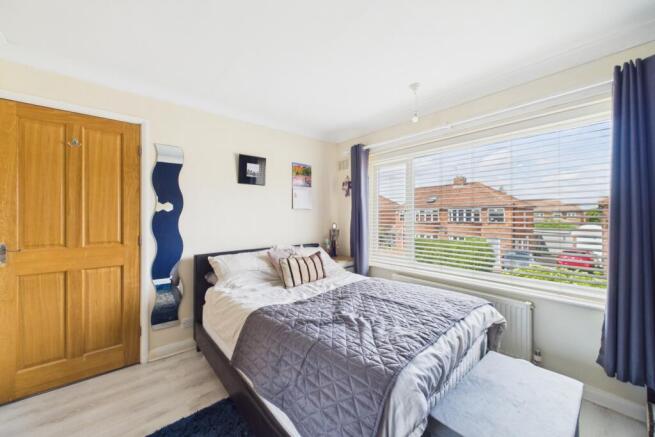 3 bed Semi-Detached for sale Image 10