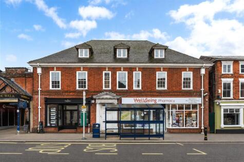 High Street, Alton, Hampshire, GU34