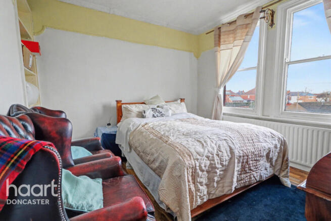 7 bed Detached for sale Image 8