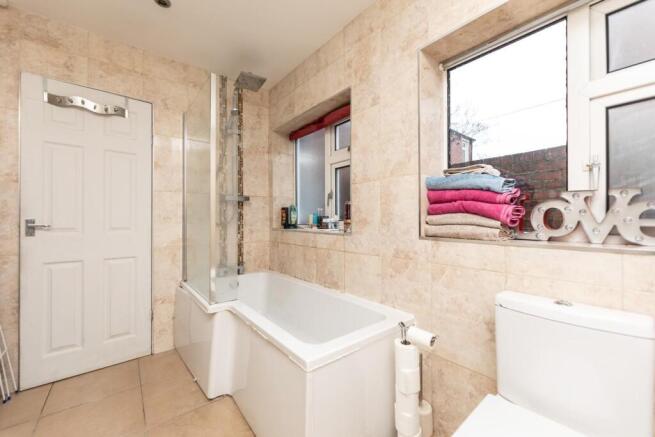 3 bed Terraced for sale Image 7