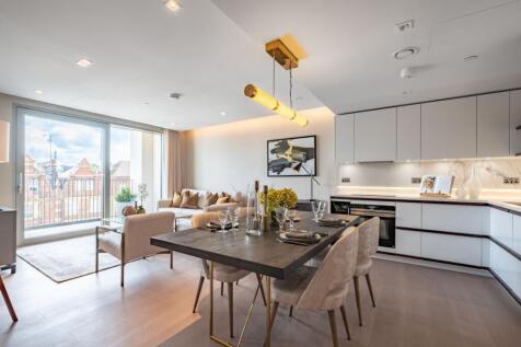 Edgware Road, Garrett Mansions, W2