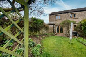 7, St Annes Close, Bakewell DE45 1RB