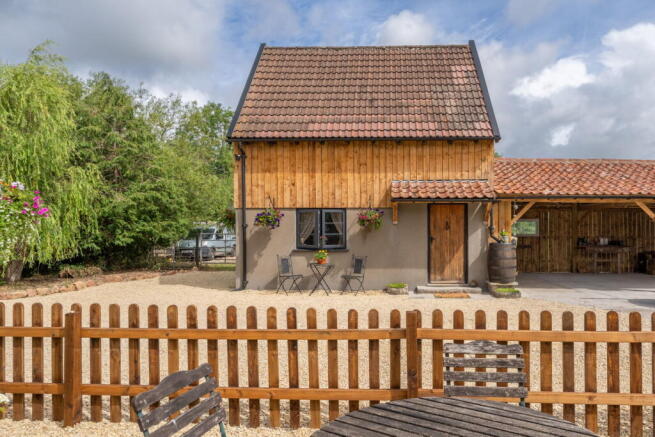 Riverside, Banwell photo 4