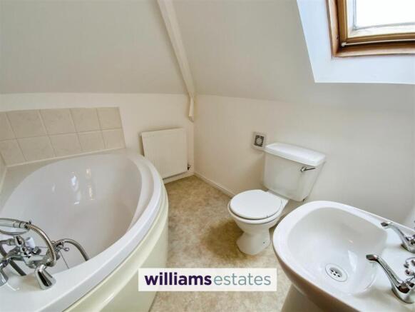 en-suite bathroom
