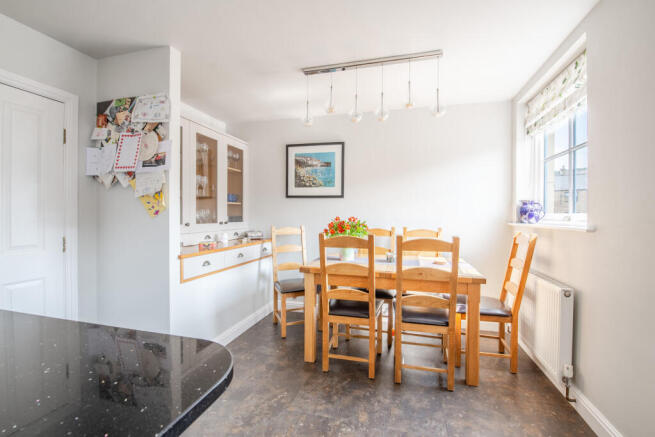 4 bed End of Terrace for sale Image 6