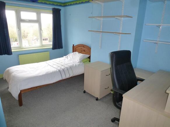 Photo 8