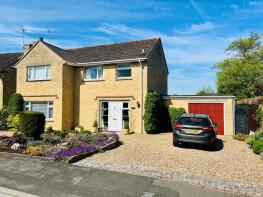 21, Roman Way, Lechlade GL7 3BS
