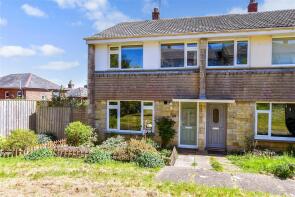14, Sandcroft Avenue, Ryde PO33 2TT