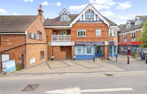 Flat 4, Tan Tivvy Court, West Street, Haslemere GU27 2EP