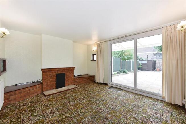 Living Room.JPG