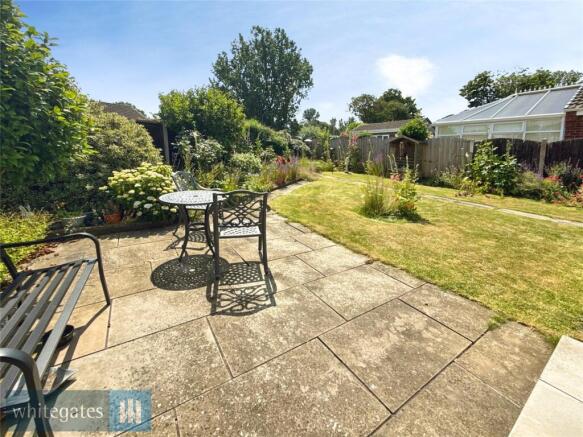 2 bed Bungalow for sale Image 12