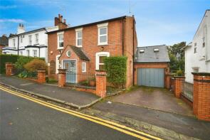 19, Brunswick Hill, Reading RG1 7YT