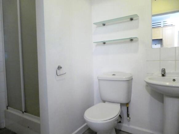 Shower room.JPG