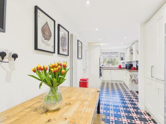 3 bed Semi-Detached for sale Image 5