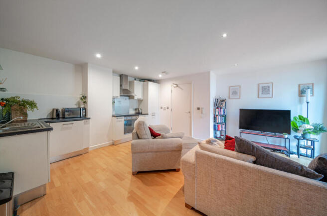 1 bed Apartment for sale Image 12
