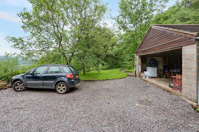 Garage / Workshop