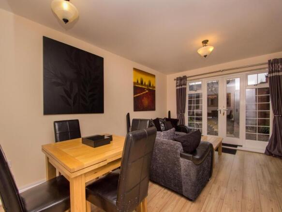 Lounge / Dining Room