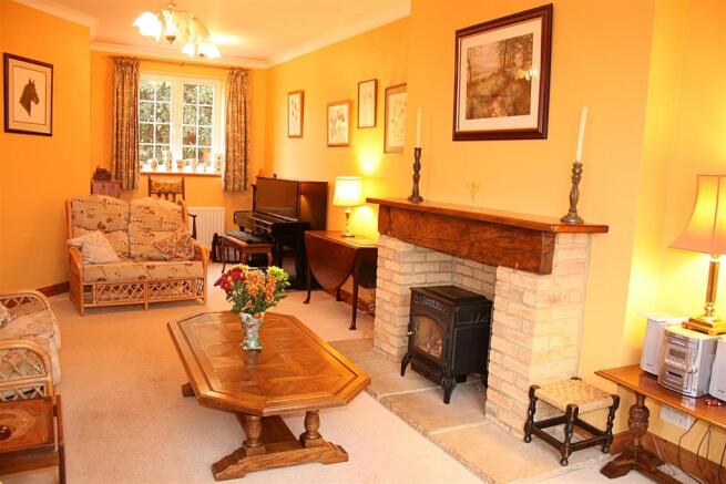 family room.JPG