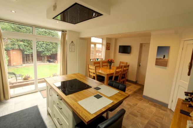 Kitchen 4