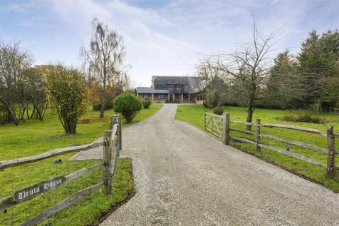 Uenta House, Church Hill, Hernhill