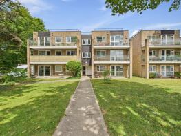 Flat 8, 29 Forsythe Shades Court, The Avenue, Beckenham BR3 5EE