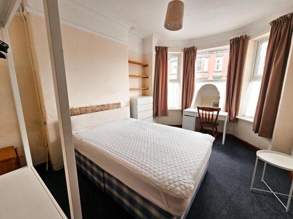 bedroom1